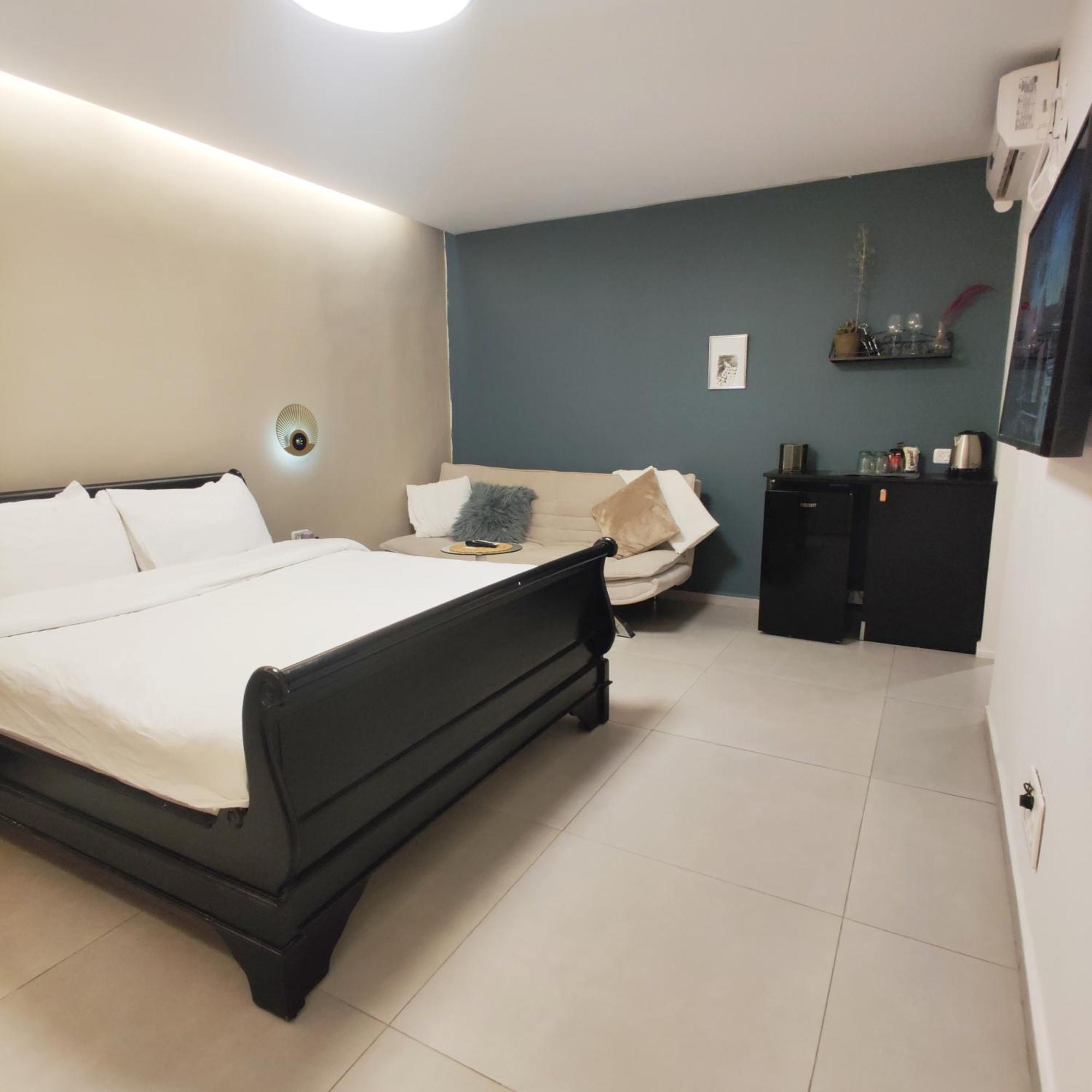 Urbanica Carmel- Apartments Haifa Rum bild